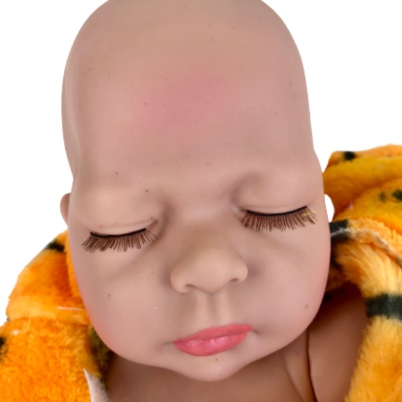 New Lifelike Preemie Doll 13 inches Long Vinyl - Picture 3 of 10